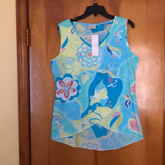 Sleeveless top - Picture 1 of 4